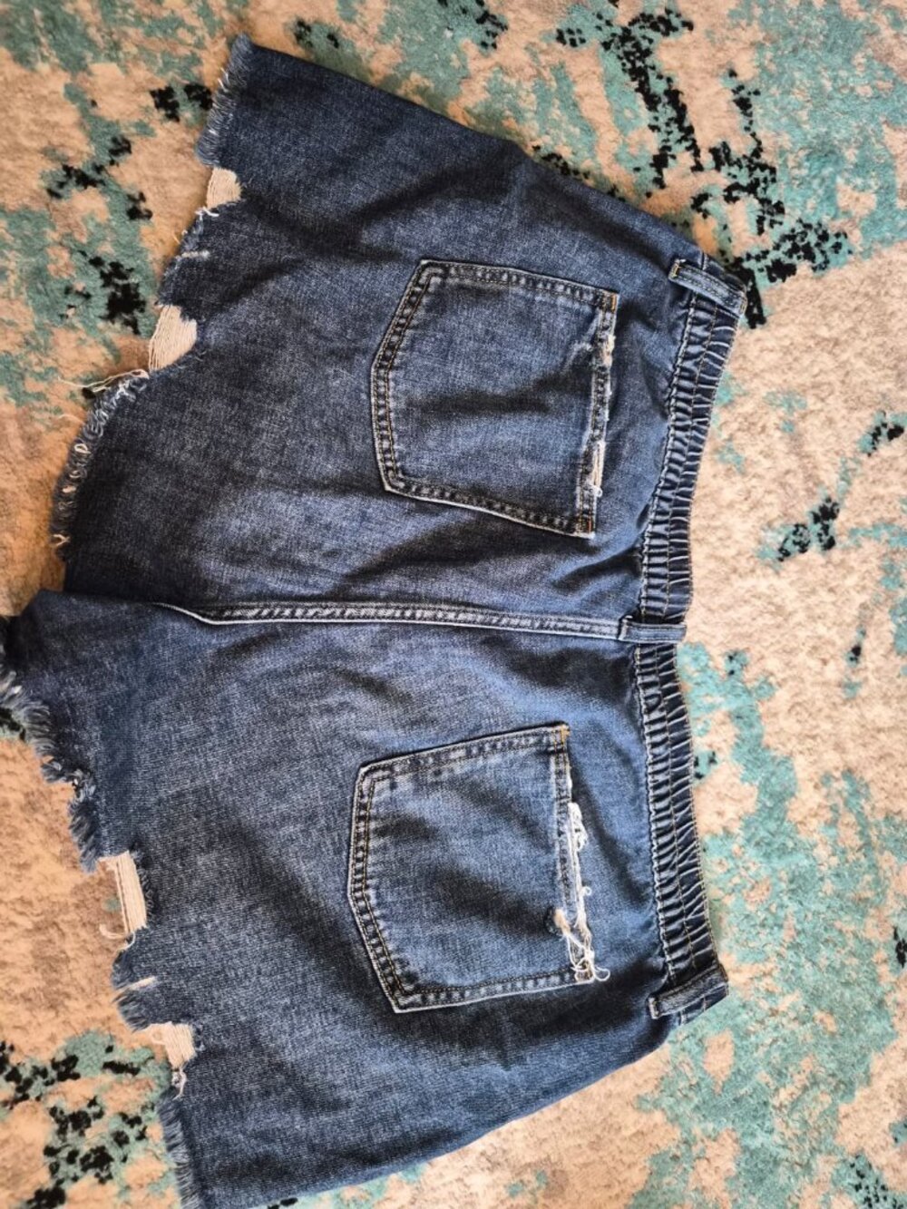 Aerie high waist cutoff shorts - Picture 3 of 3